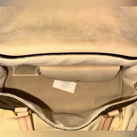 Authentic Louis Vuitton Monogram Beverly GM Bag - Picture 6 of 17